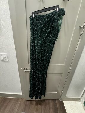 Fashion Nova Emerald Green Sequin Evening Skirt (prom) (NYE)